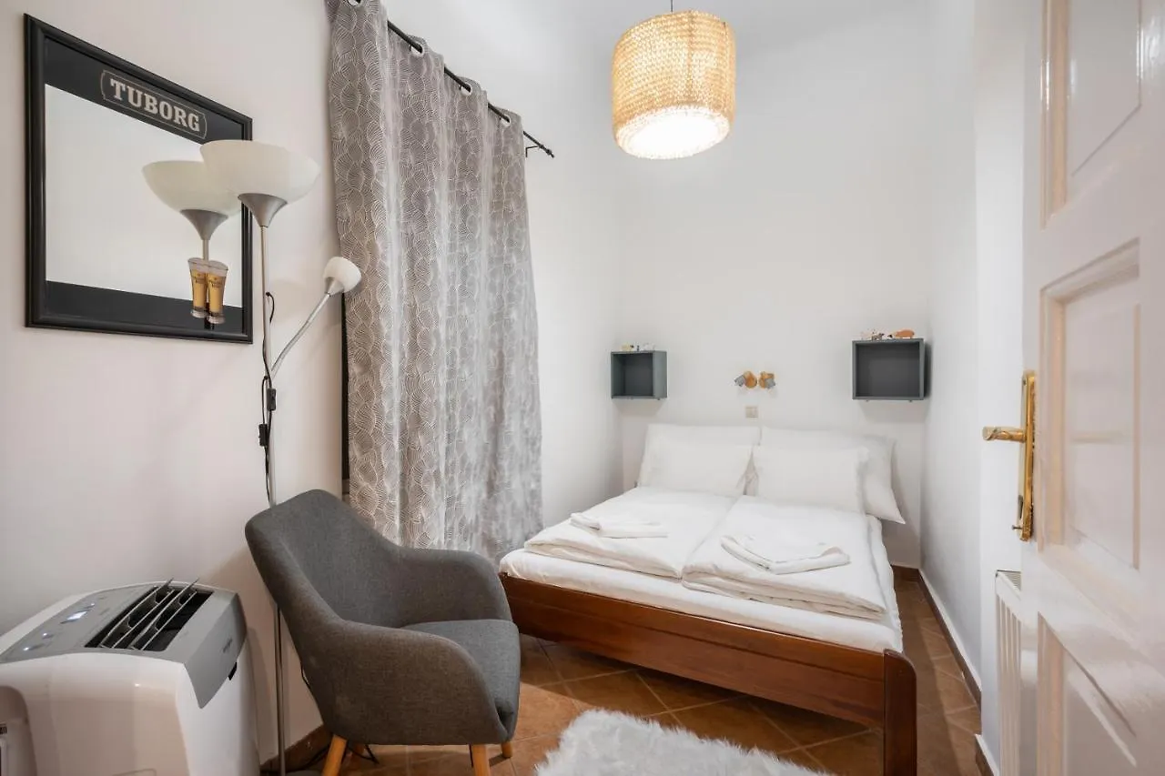 Gellert Mountain Apartment بودابست