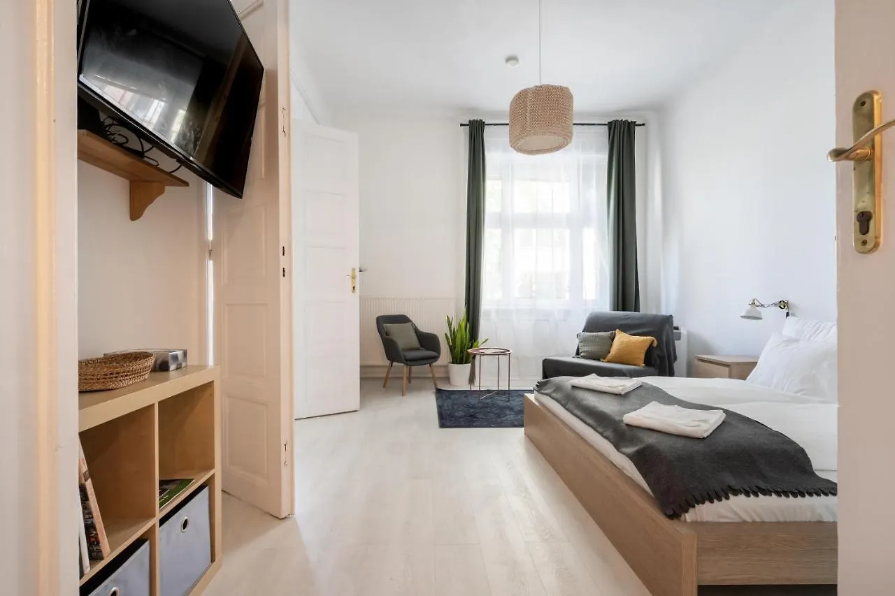 Gellert Mountain Apartment بودابست
