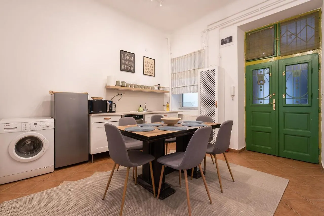 Gellert Mountain Apartment بودابست المجر